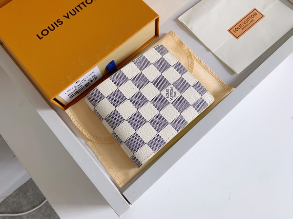 LVコピーウォレット全体デザイン